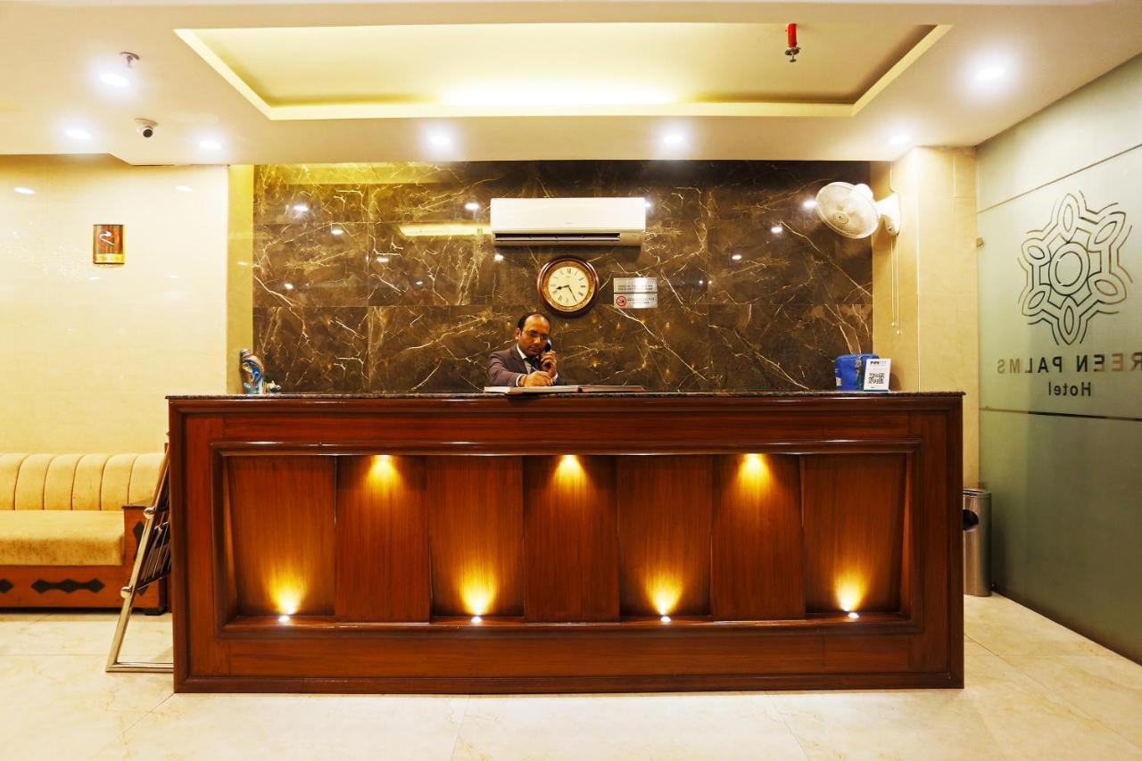 Capital O Green Palms Near Jhilmil Metro Station Hotel Nova Deli Exterior foto